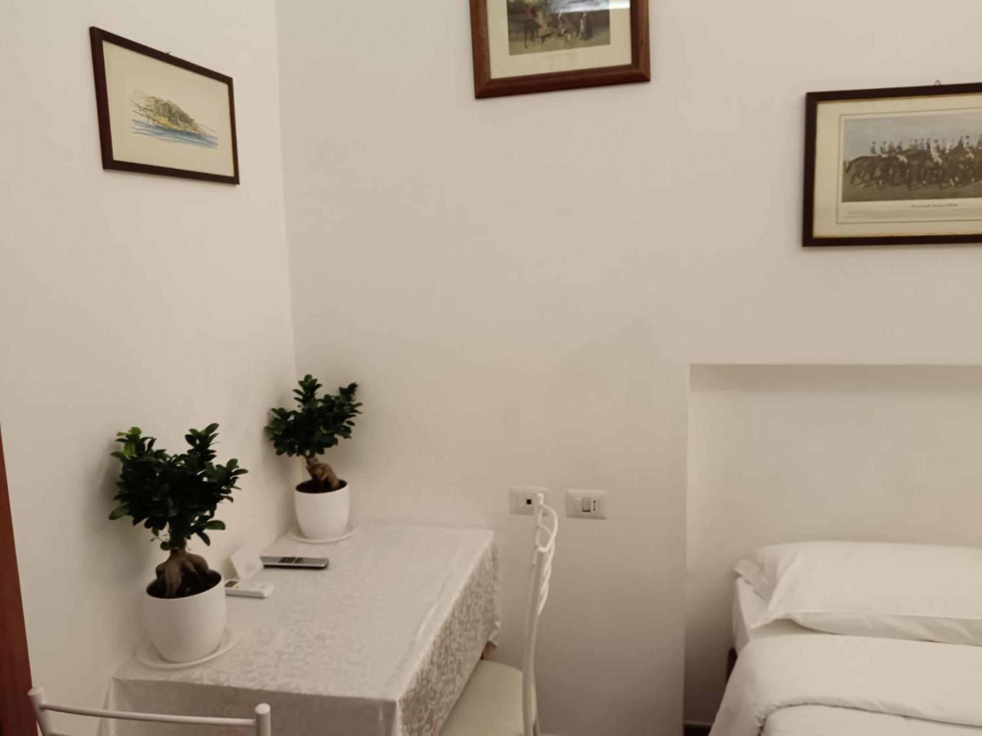 Star Hotel Roma ภายนอก รูปภาพ
